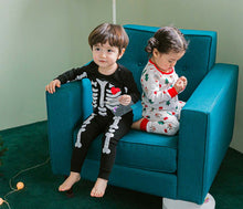 Load image into Gallery viewer, Happy Skeleton Wear